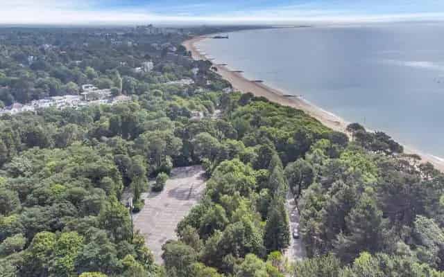 Beach Road Car Park Redevelopment Opportunity