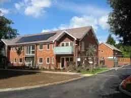 Adapted 2-Bed Ground Floor Flat in Lindfield Near Haywards Heath