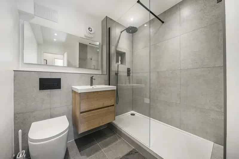 2 Bedroom Apartment near Forest Hill Station