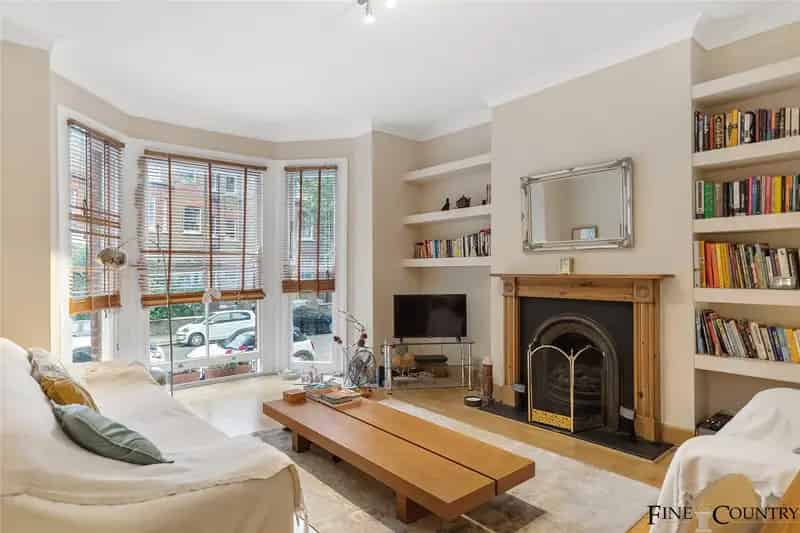 3 Bed Apartment Brondesbury Villas London Garden Potential To Extend