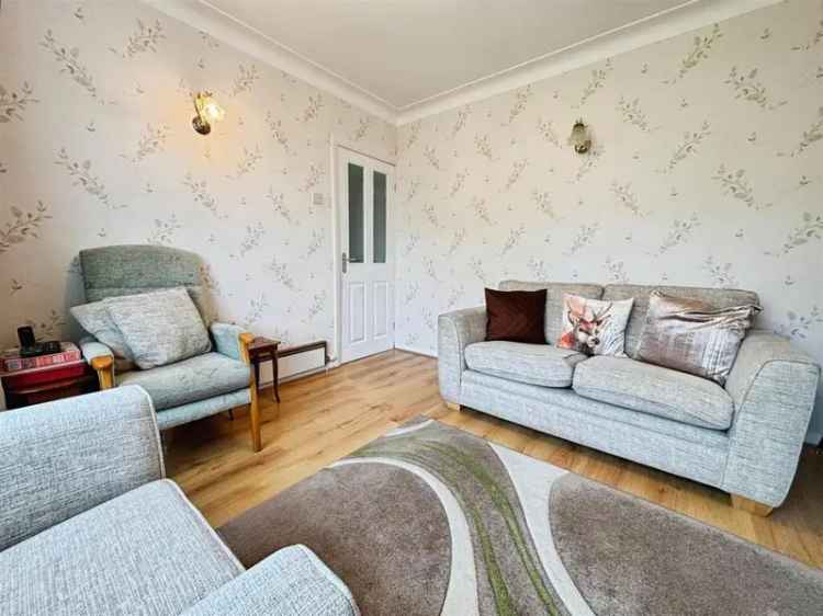 3 Bedroom Semi-Detached House for Sale No Onward Chain