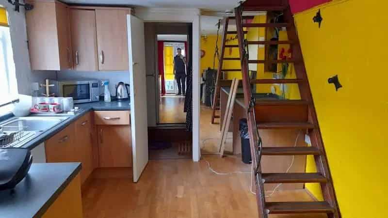 Basingstoke Town Centre Bar Freehold Investment Opportunity