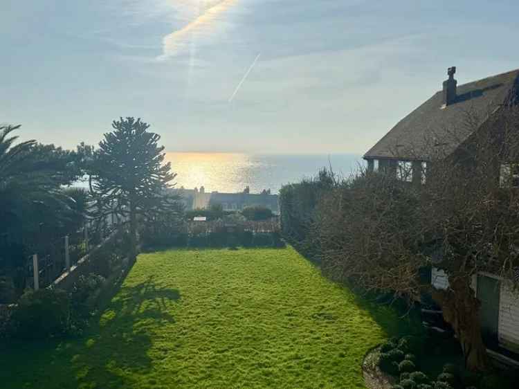 1 Bedroom Flat for Sale Folkestone Sea Views