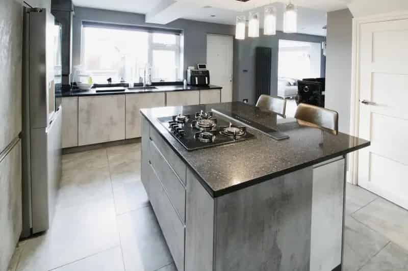 3 bedroom Semi Detached House for sale, Glasshoughton, West Yorkshire, WF10