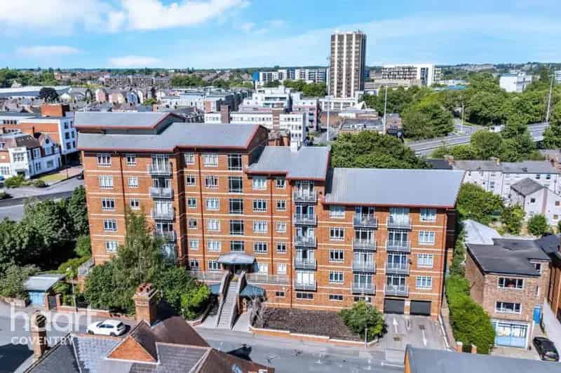 3 Bedroom Apartment for Sale