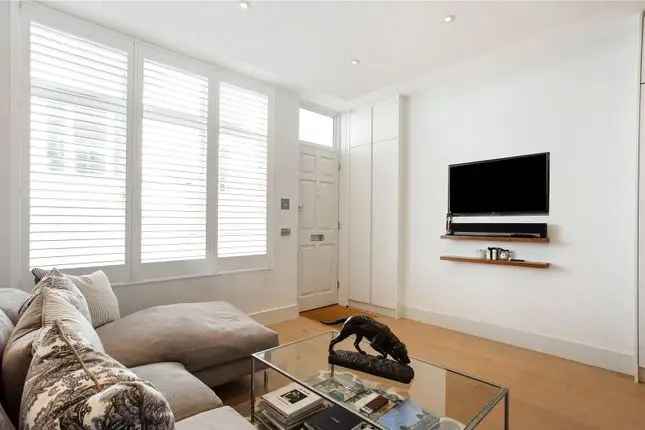 Mews house for sale in Cornwall Mews South, South Kensington, London SW7