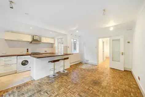 2 rooms flat of 127 m² in London