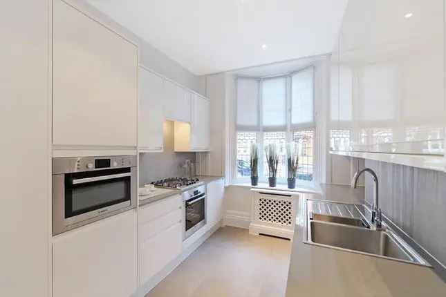 Terraced house to rent in Sloane Court West, Chelsea SW3