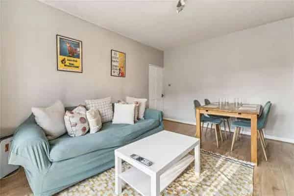 Broomwood Road, London, SW11 6JF | Property for sale | Savills