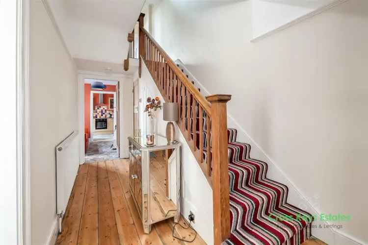 3 Bedroom House for Sale in Stoke Conservation Area