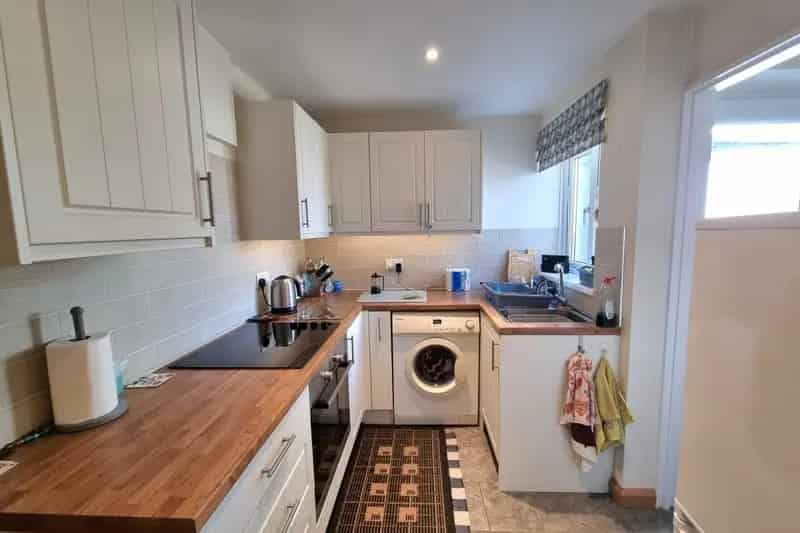 Two Bedroom Terraced House Zero Deposit Available