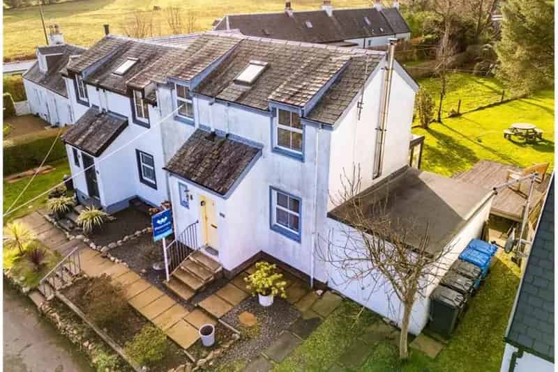 2 Bed Semi Detached Villa with Sea Views Corriegills Arran