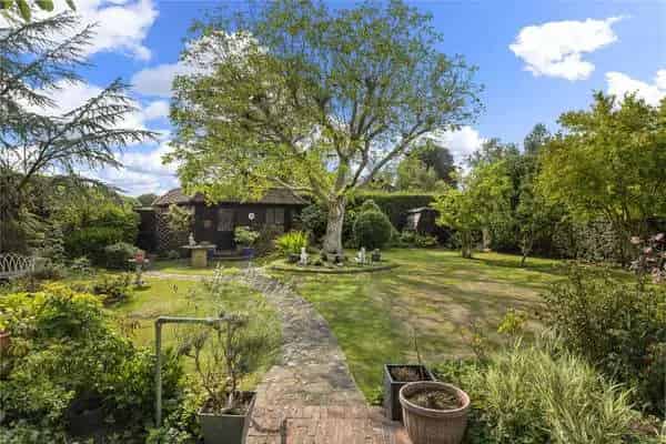The Common, Cranleigh, Surrey, GU6 8NS | Property for sale | Savills