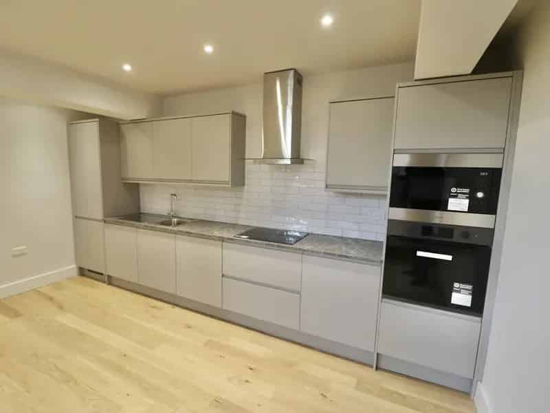 1 2 Bed Factory Conversion Abington Secure Parking