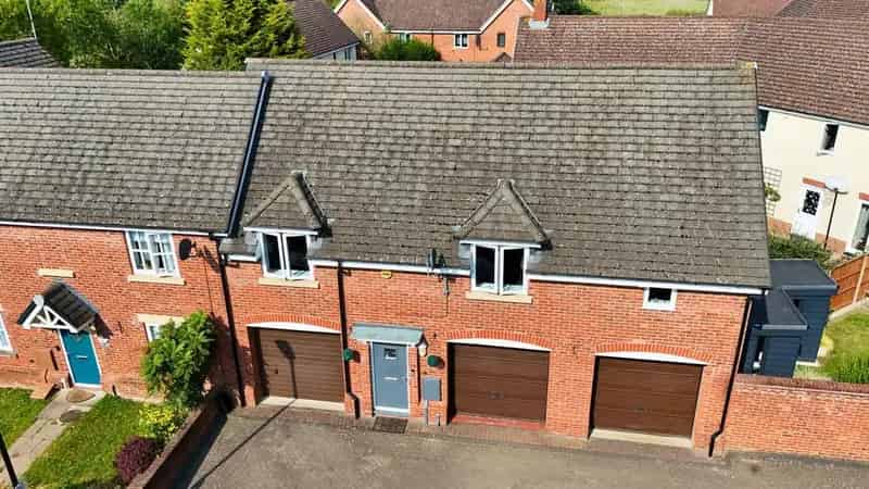 1 Bedroom Coach House for Sale