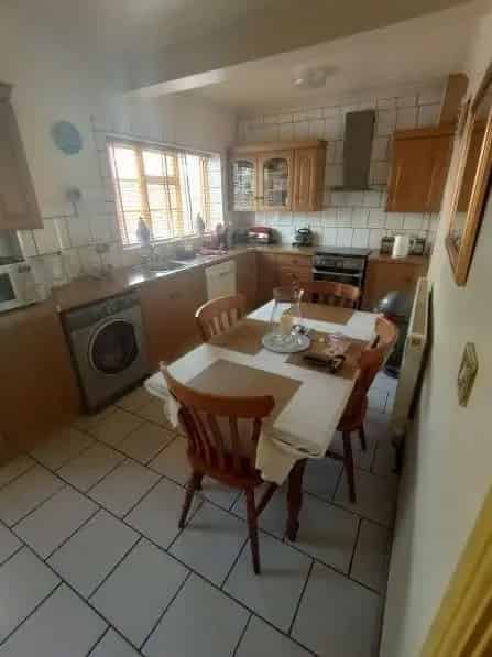 3 Bedroom Terrace House Battersea SW London