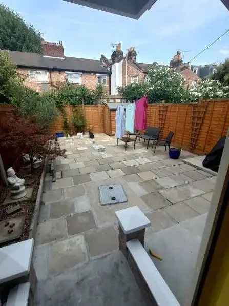 House For Rent in London, England