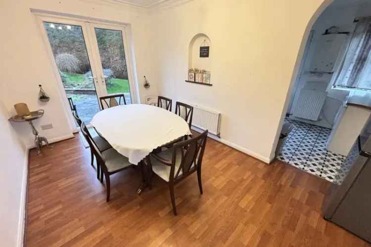 Four Bedroom Detached Bungalow Hillmorton