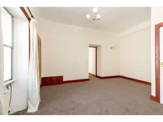 1 Bedroom Flat for Sale in Newington Edinburgh