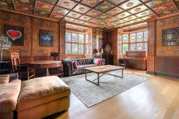 Luxury Jacobean Estate with Modern Amenities