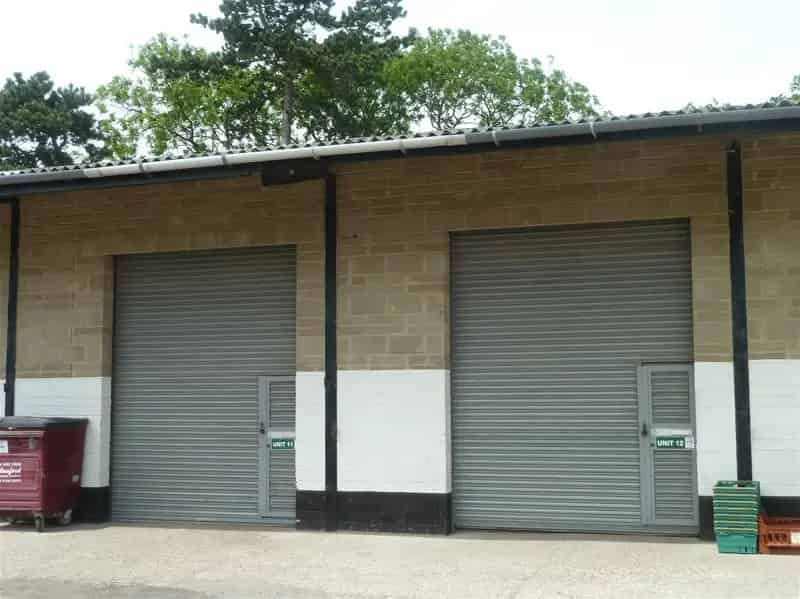 600 sq ft Light Industrial Unit To Let