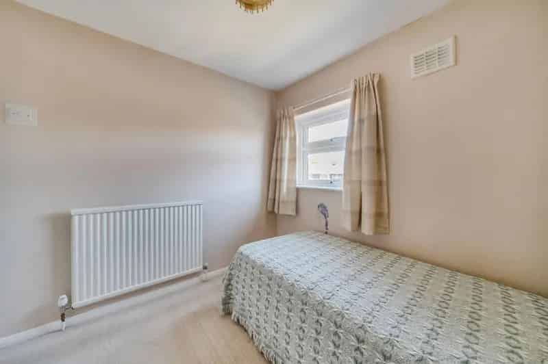 3 Bed Semi-Detached House for Sale