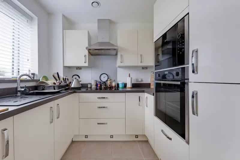 Retirement Flat Over 60s Hi Spec New Build Spacious Gated Development