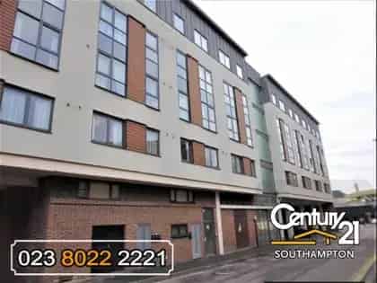 Southampton City Centre Studio Flat 16m² Furnished Water Bill Included