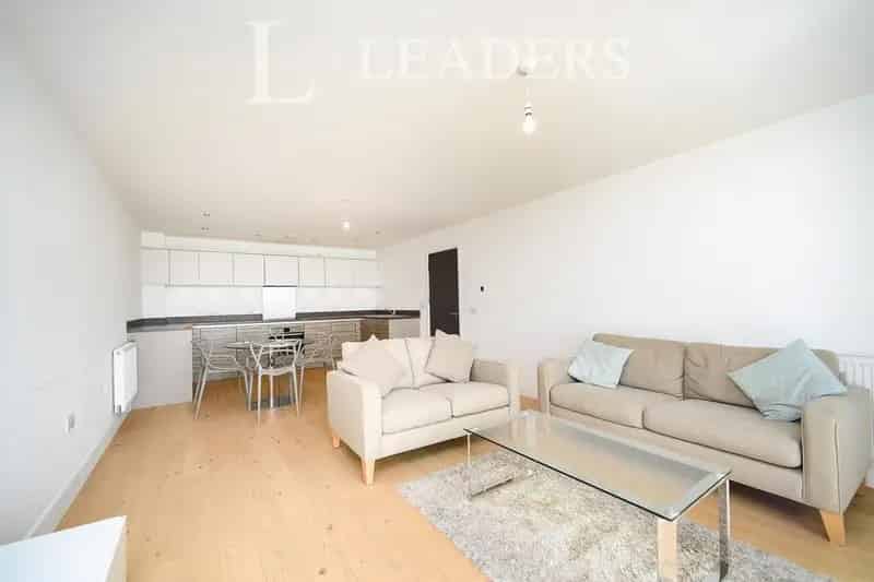 2 Bedroom Apartment to Rent