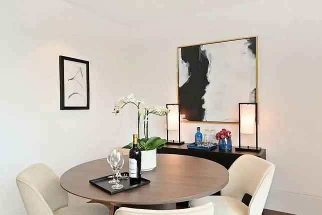 Flat for sale in Old Church Street, London SW3