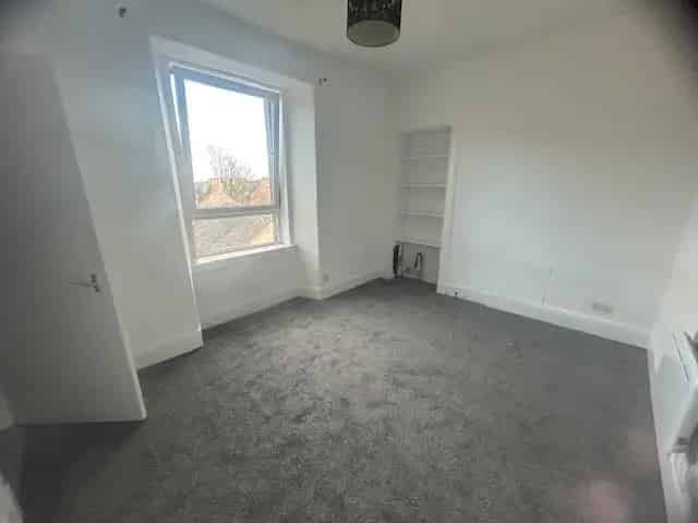 1 Bedroom Flat to Rent in Dundee Hilltown