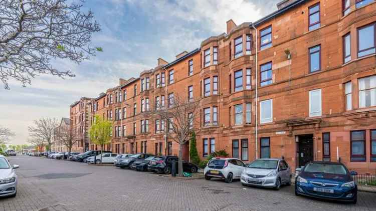 1 Bedroom Flat for Sale in Traditional Red Sandstone Tenement