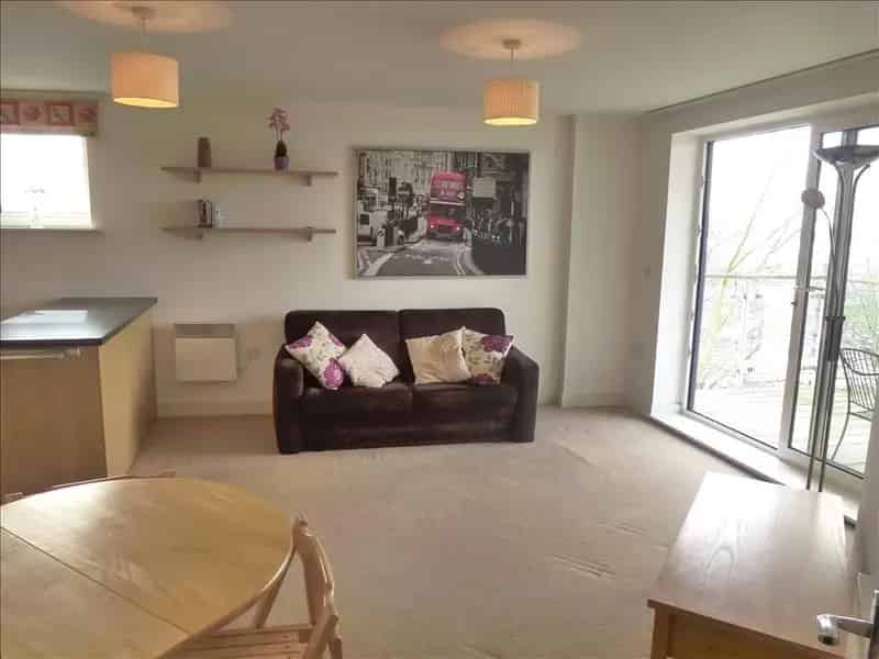 Two Bedroom Apartment Southampton City Centre Parking