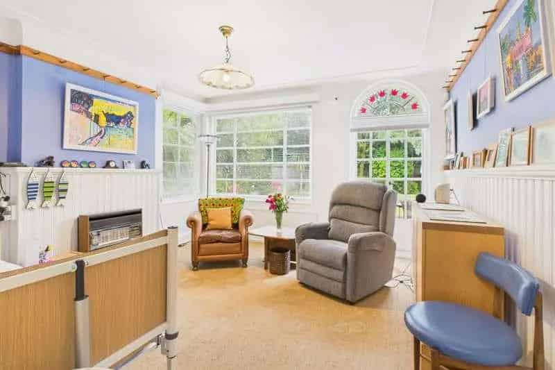 4 Bed Art Deco House for Sale in Broadstone