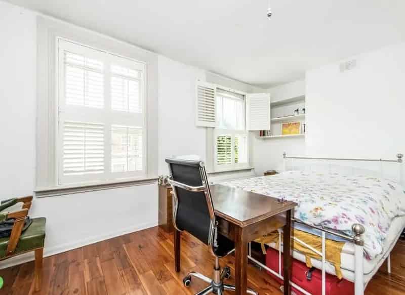 3 Double Bedroom Terrace House Grantley Street Bethnal Green
