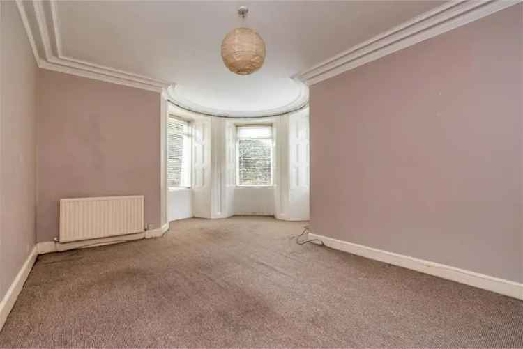 2 Bed Flat - Basement with 1 Reception Room