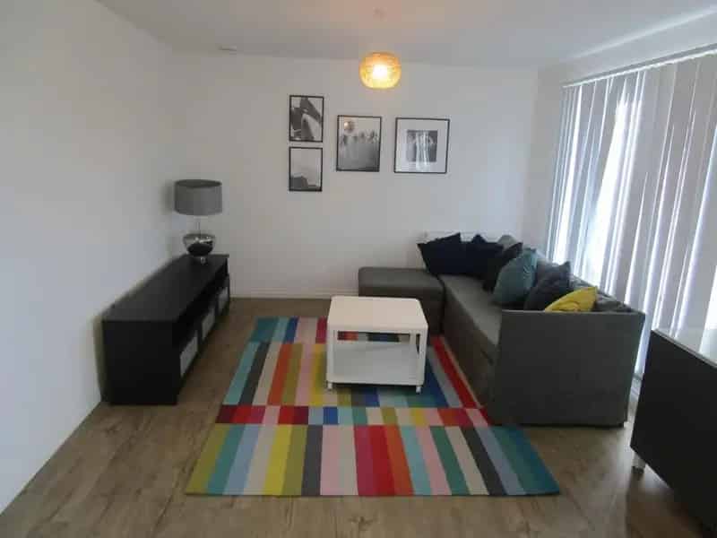 2 Bedroom Flat to Rent in Dundee