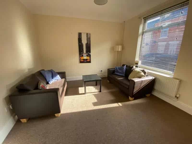 1 Bedroom Flat To Rent