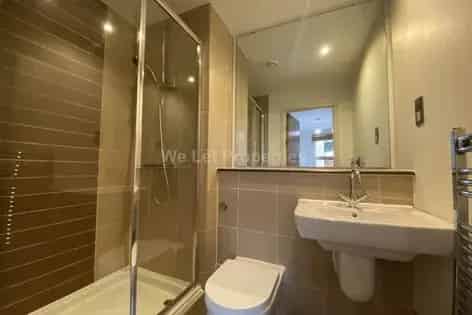 2 Bedroom 2 Bathroom Apartment Greenquarter Manchester
