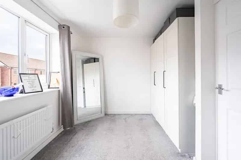 3 bed property for sale