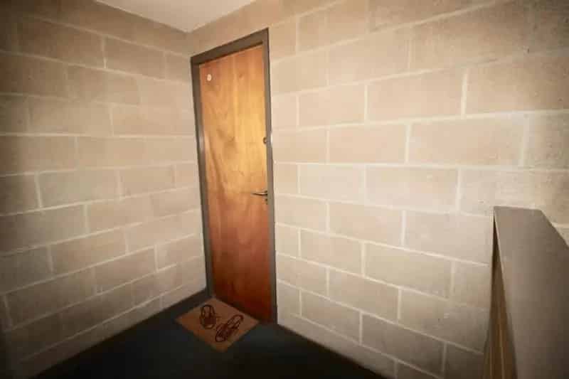 2 bedroom Flat
 To Let