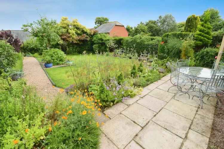 4 Bedroom Detached House for Sale Brandon Warwickshire