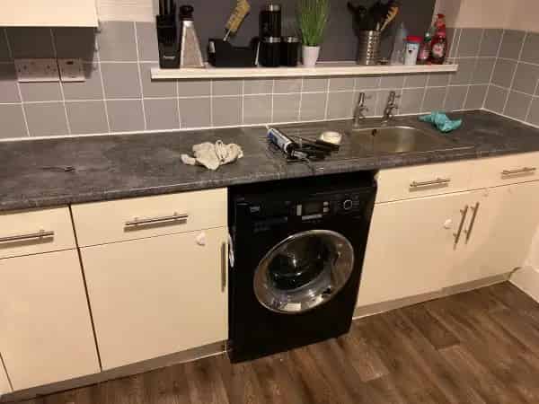 3 Bed Terraced House Near School