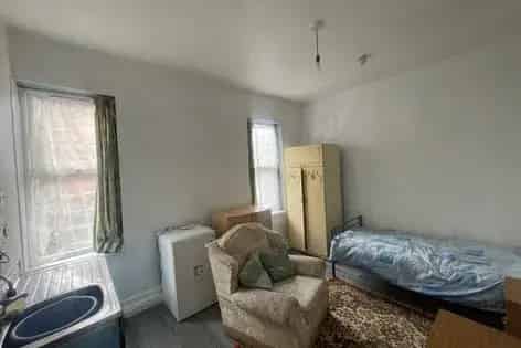 1 room room of 43 m² in Birmingham