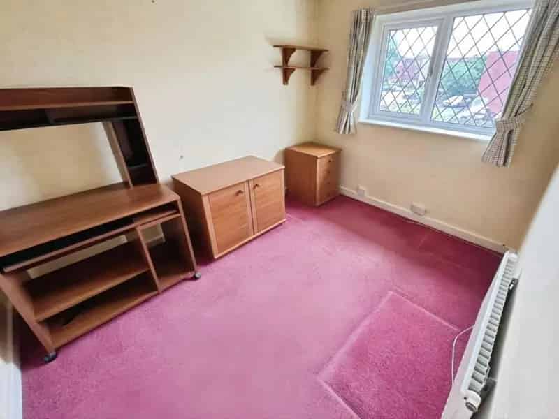 4 Bed Detached House For Sale