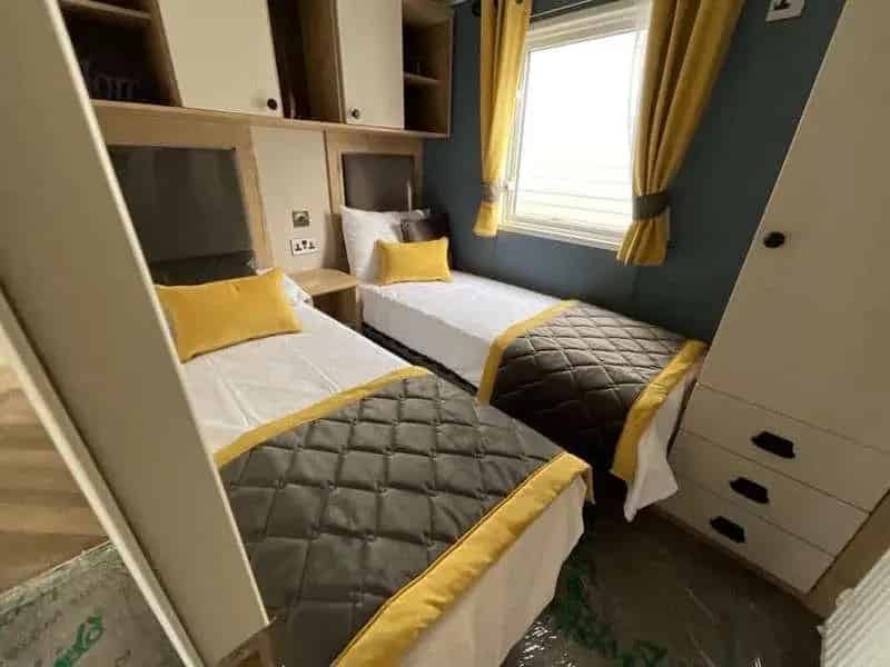 2 Bed Static Caravan for Sale - Fully Furnished