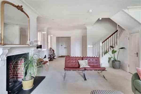 Luxury Duplex Apartment in Tunbridge Wells