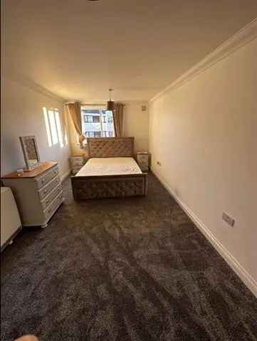 Flat For Rent in Rother, England