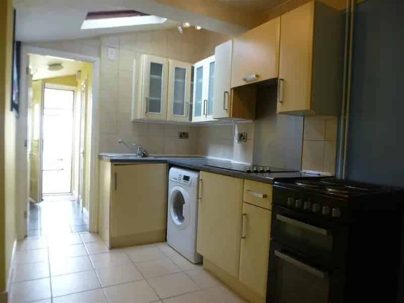 2 Bed Mid Terrace House Lowestoft Zero Deposit Available