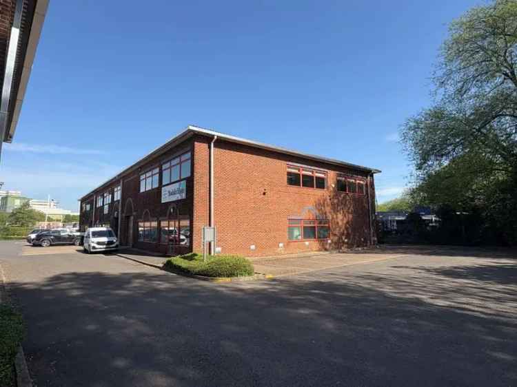 Modern Hybrid Industrial Office Premises For Lease